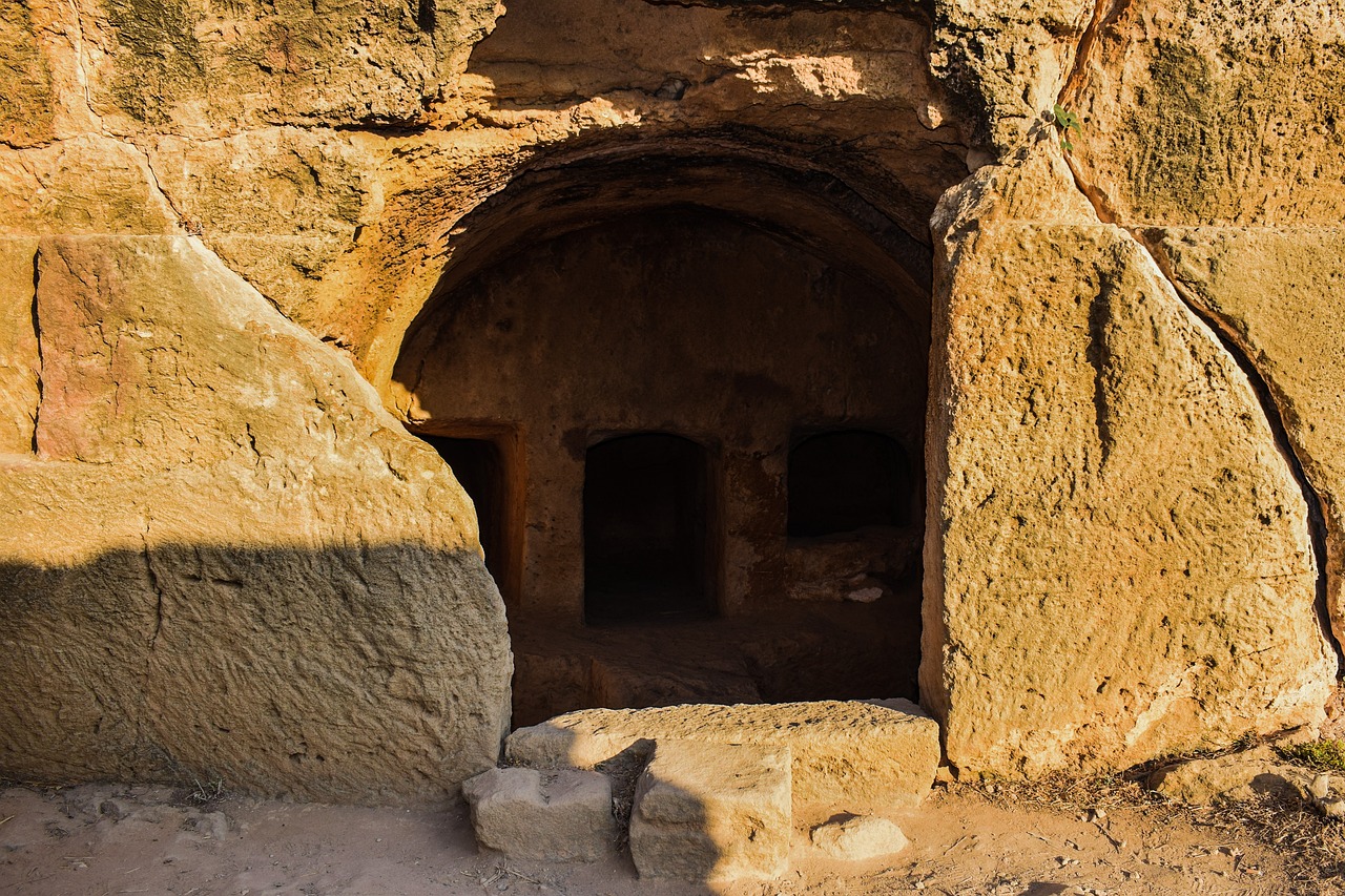 The Role of Archaeological Associations in Preservation